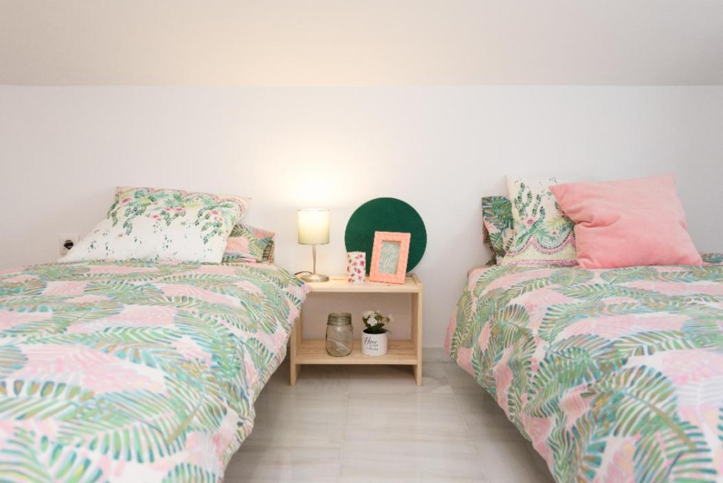 Hygge Apartment Center Near To The Beach Free Parking 2R Málaga Esterno foto